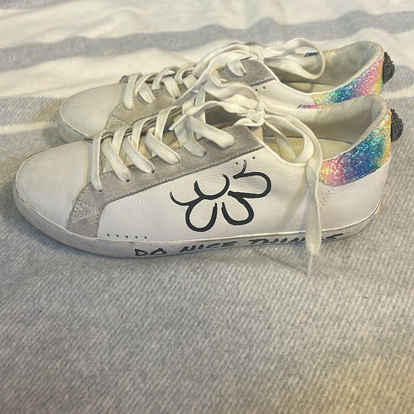 KURT GEIGER White Sneakers Rainbow Detail - Picture 2 of 5